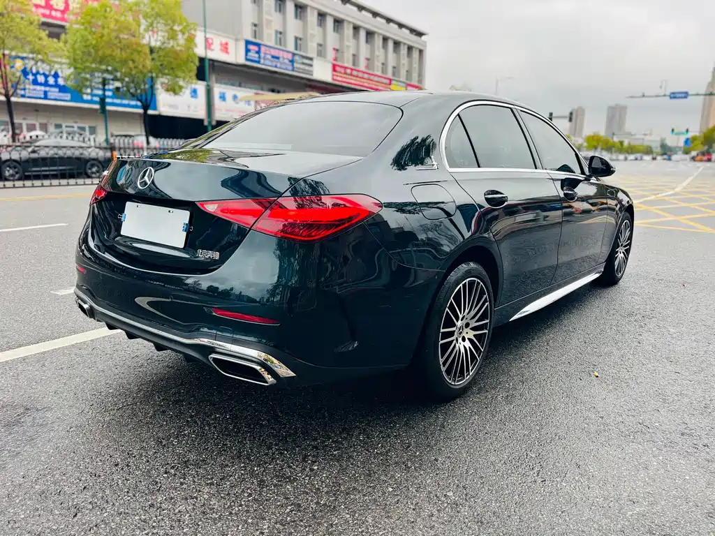 Mercedes-Benz C-Class 2023 — фото 14