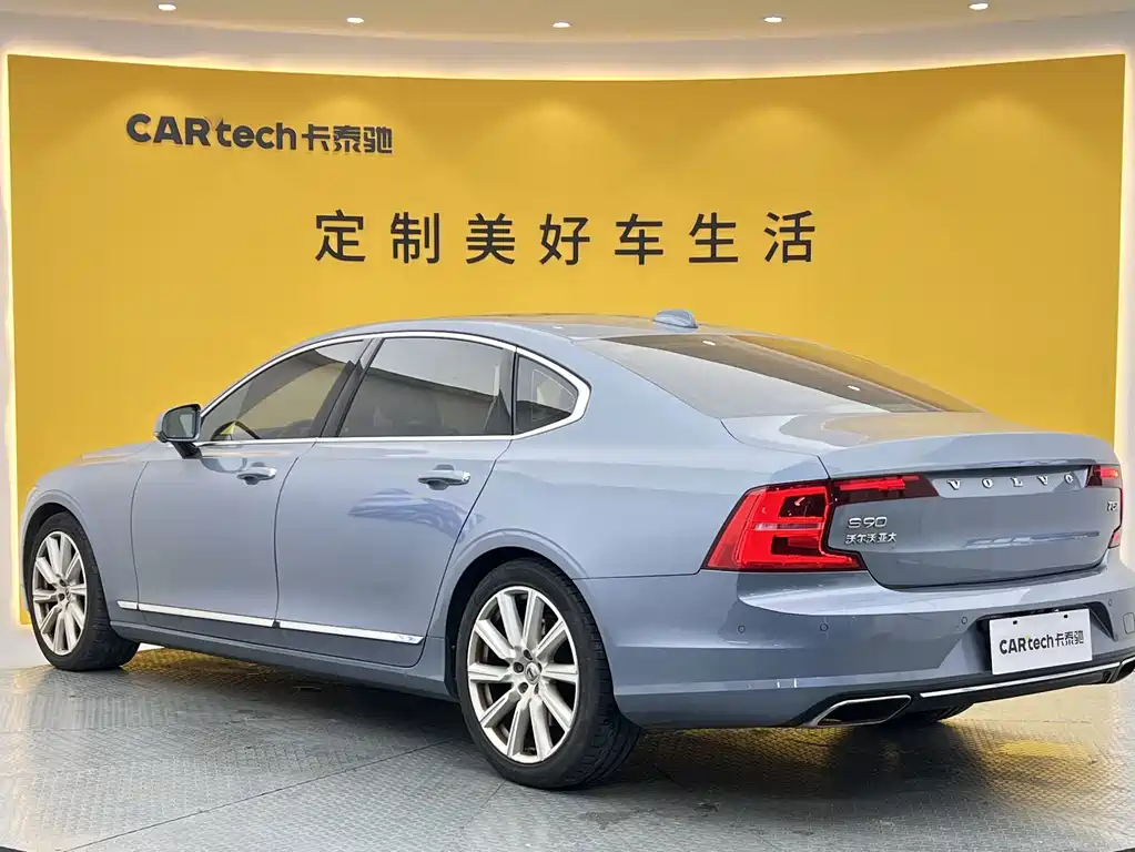 Volvo S90 2018 — фото 25
