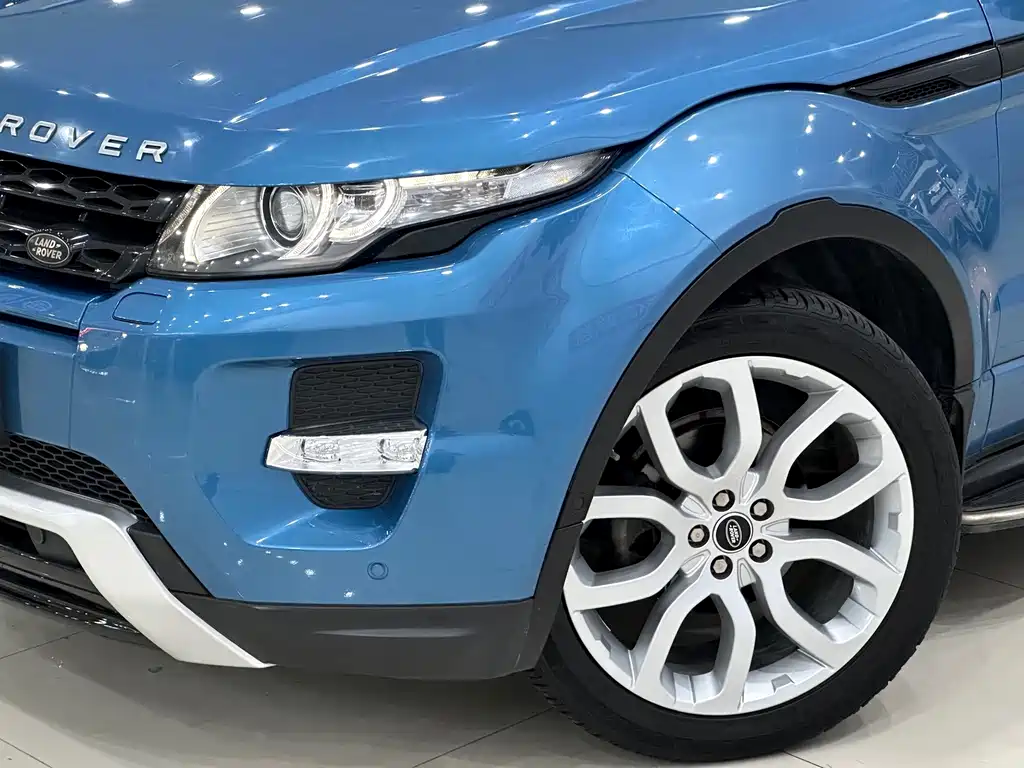 Land Rover Range Rover Evoque 2014 — фото 30
