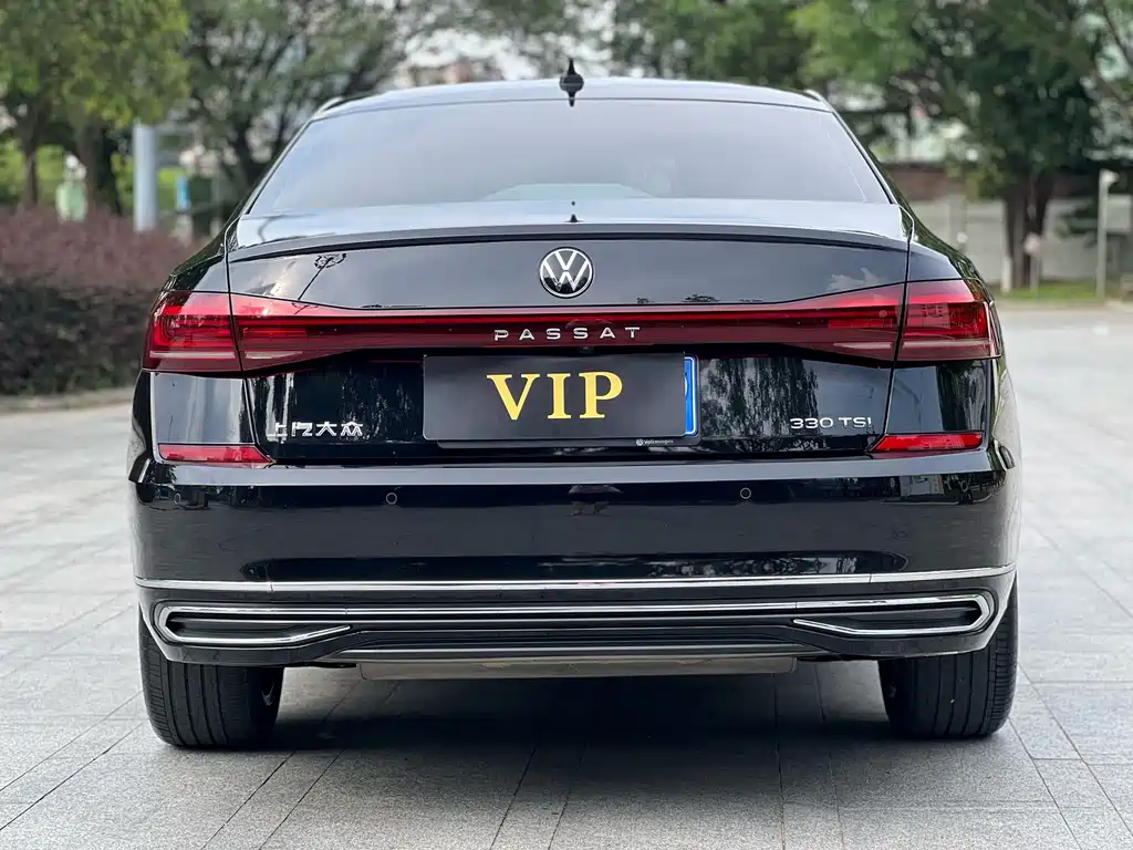 Volkswagen Passat 2022 — фото 20