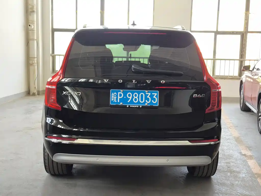 Volvo XC90 2022 — фото 4