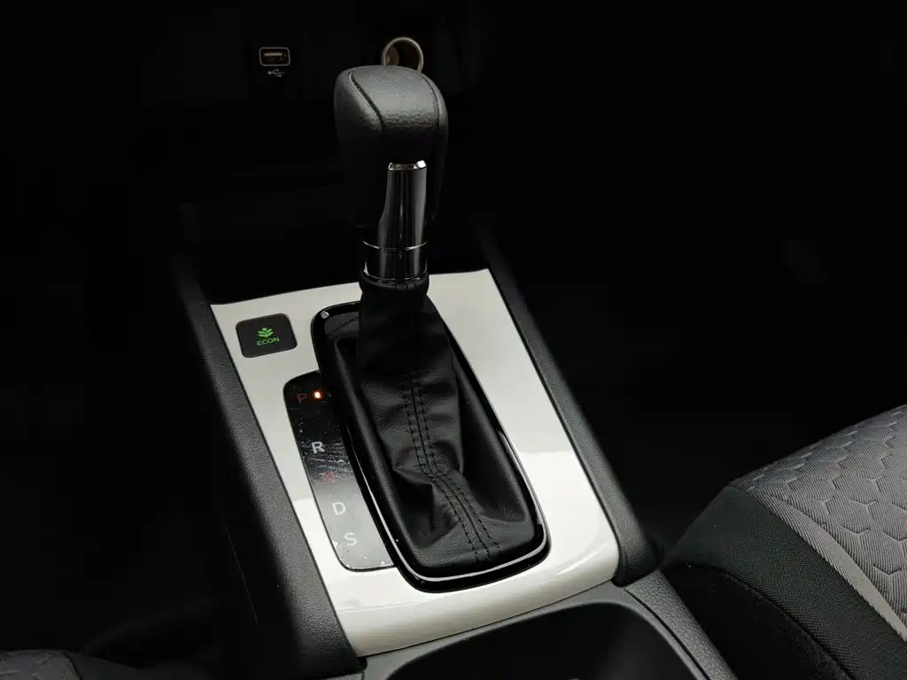 Honda Fit 2025 — фото 13