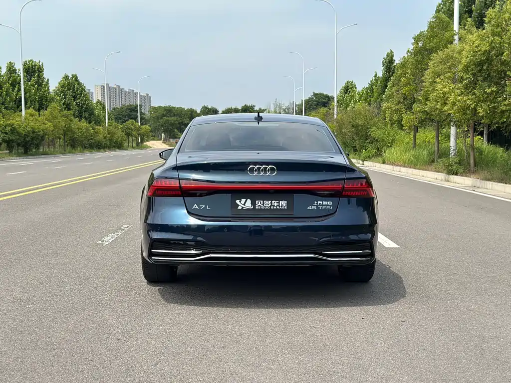 Audi A7L 2023 — фото 6