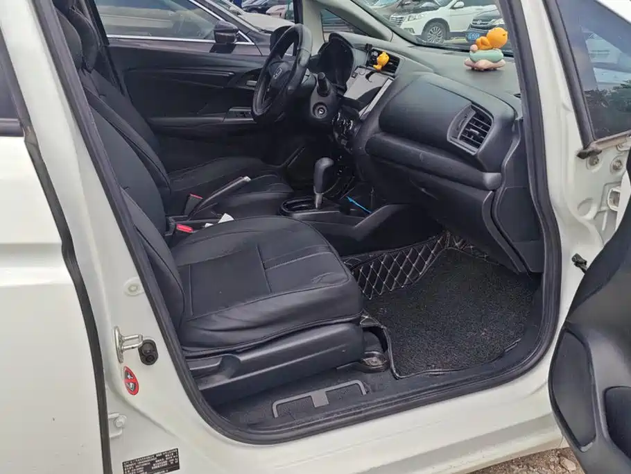 Honda Fit 2019 — фото 8
