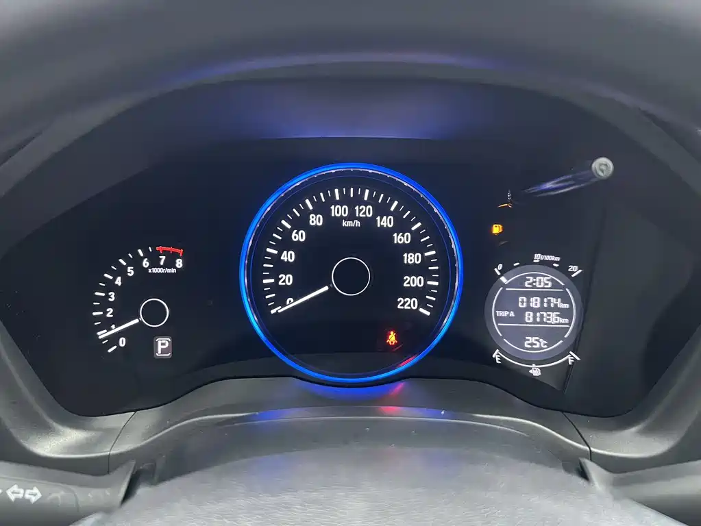Honda Vezel 2022 — фото 15
