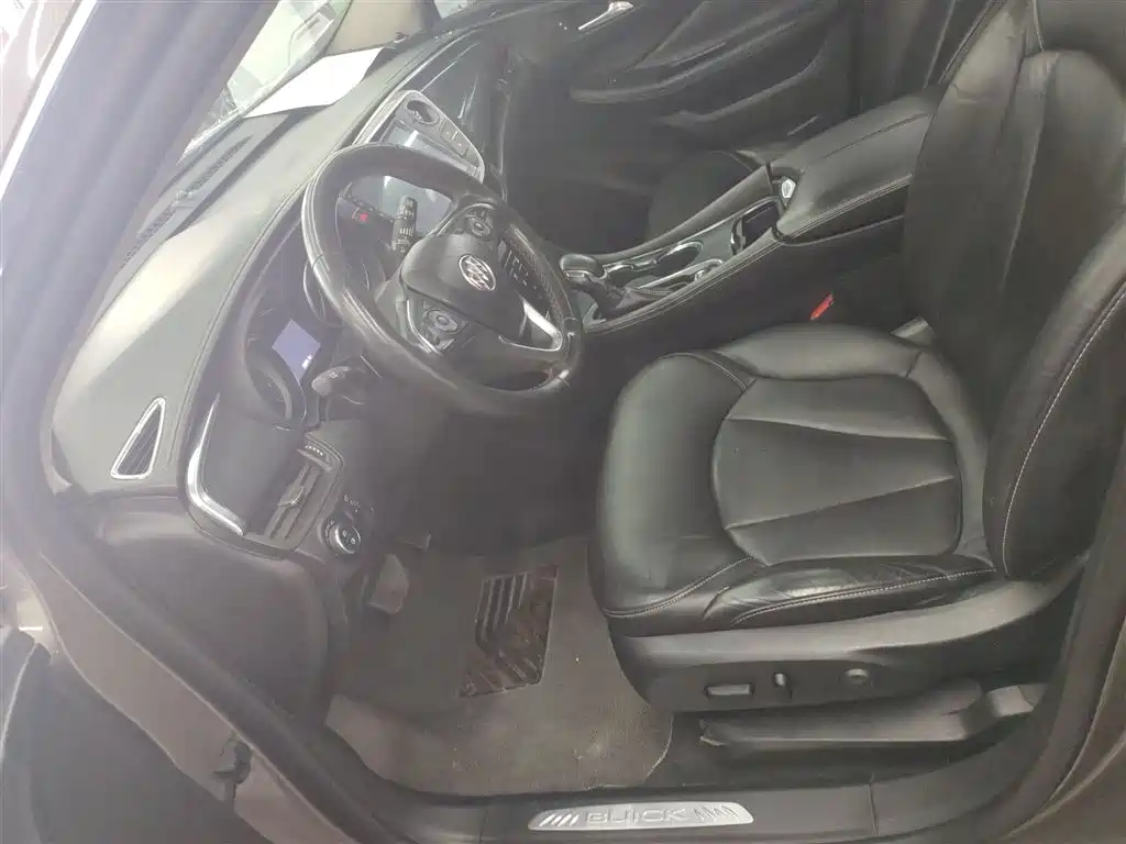 Buick Envision Plus 2015 — фото 15