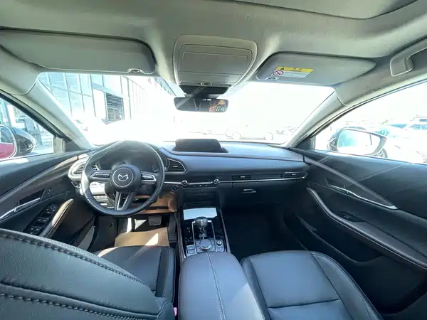 Mazda CX-30 EV 2023