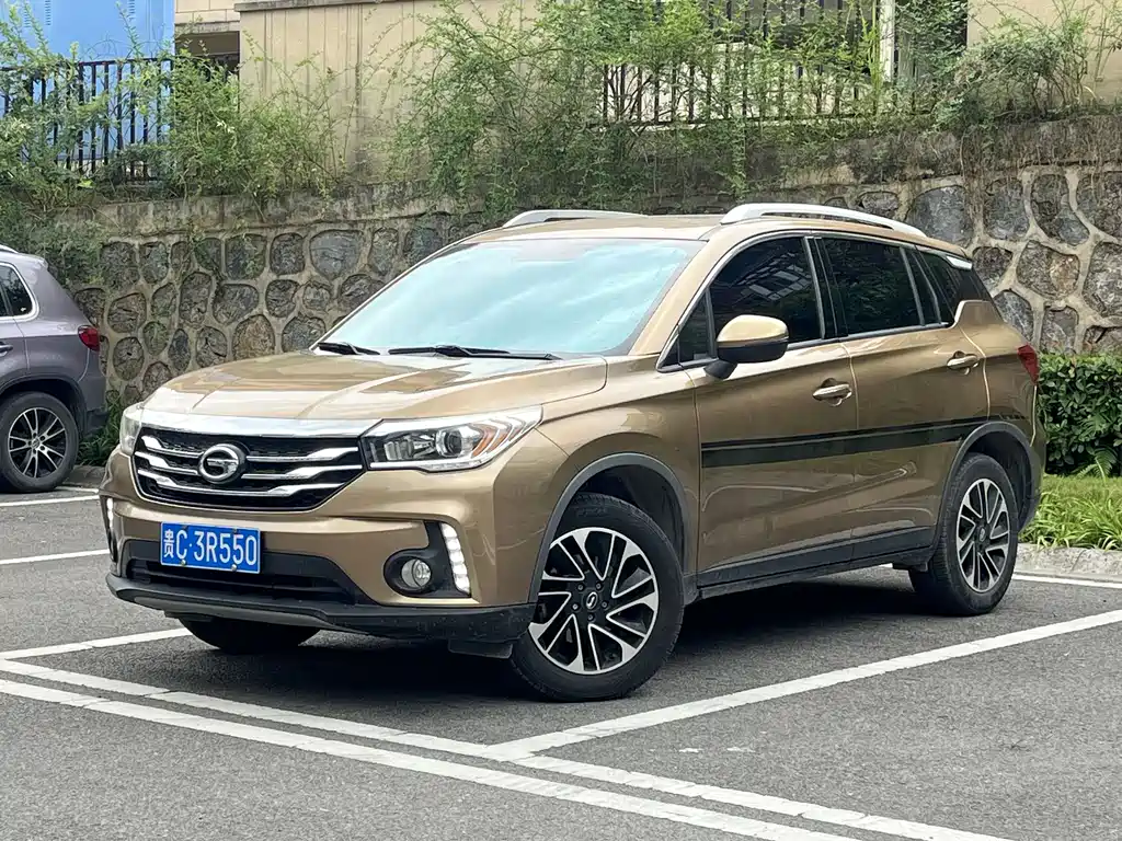 GAC Motor Trumpchi GS4 2016 — фото 1