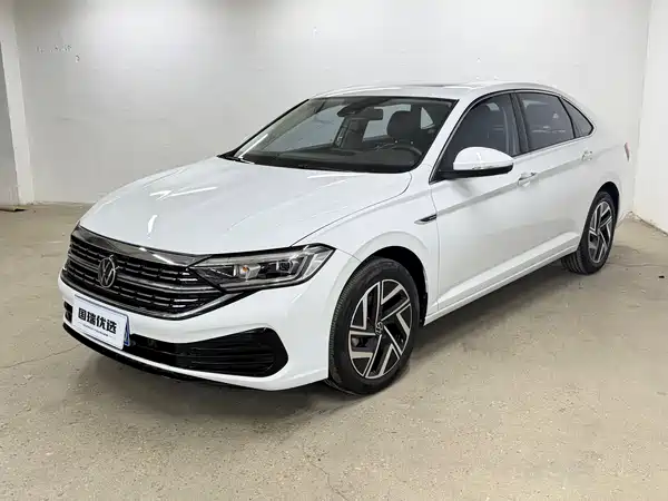 Volkswagen Sagitar 2023