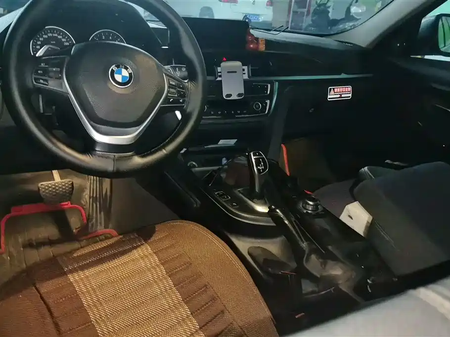 BMW 3 Series 2013 — фото 12
