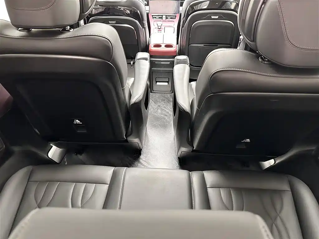 GAC Motor Trumpchi M8 2024 — фото 14