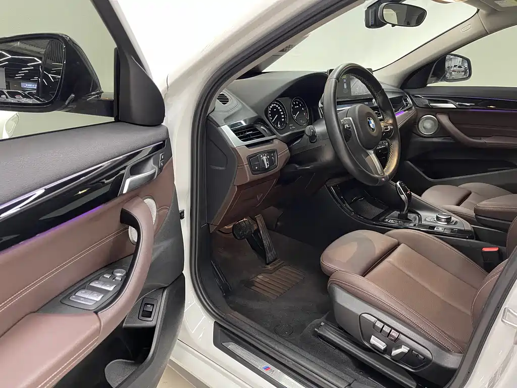 BMW X2 2023 — фото 15