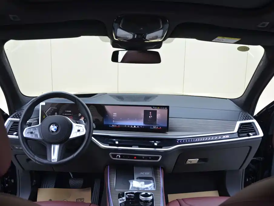 BMW X5 2025 — фото 14