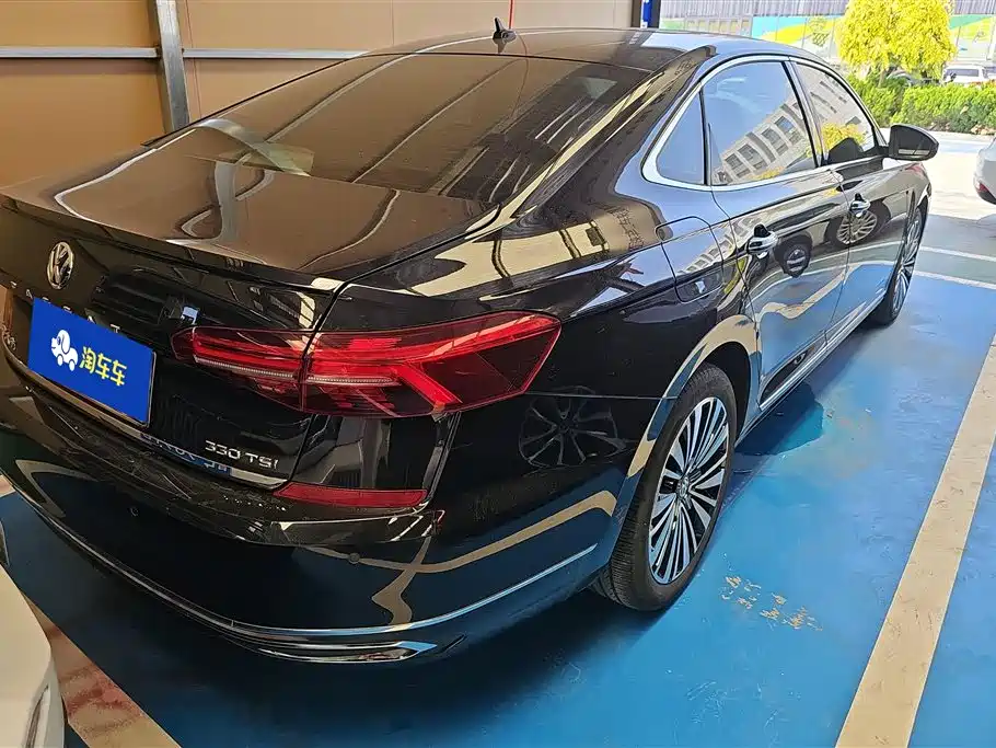 Volkswagen Passat 2020