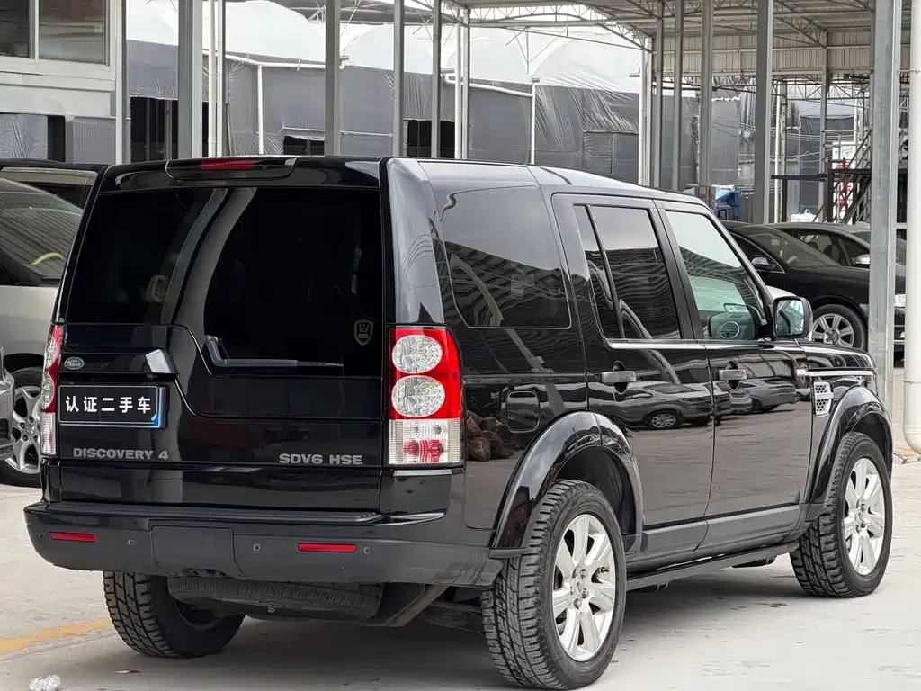 Land Rover Discovery 2013 — фото 11