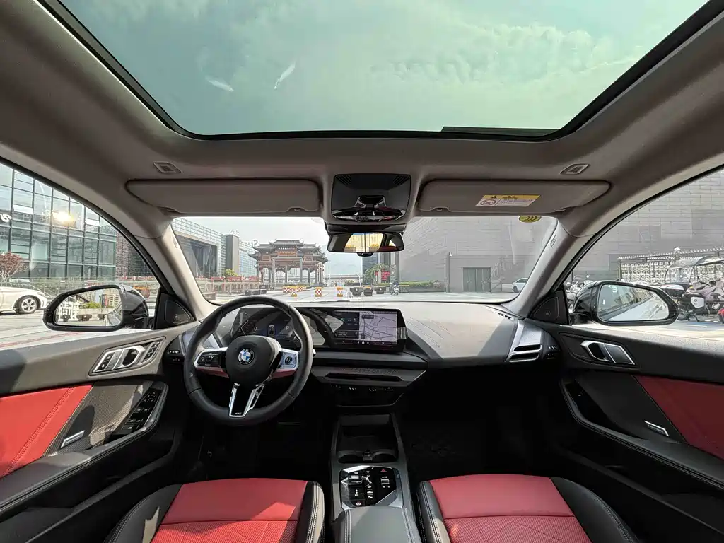BMW 2 Series 2025 — фото 14