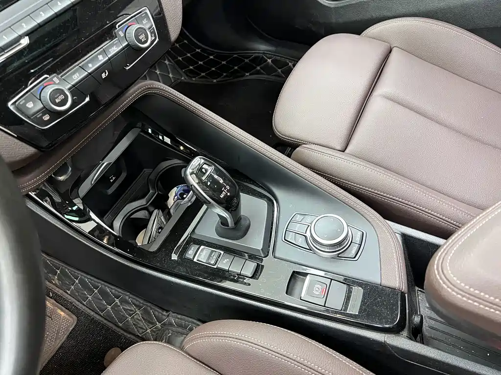 BMW X2 2023 — фото 27