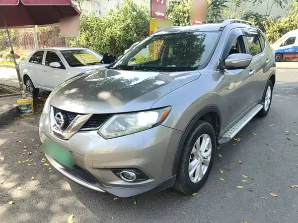 Nissan X-Trail 2015