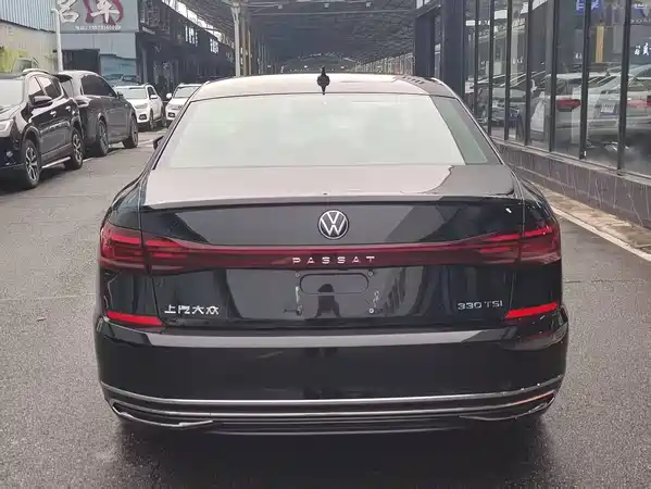Volkswagen Passat 2022