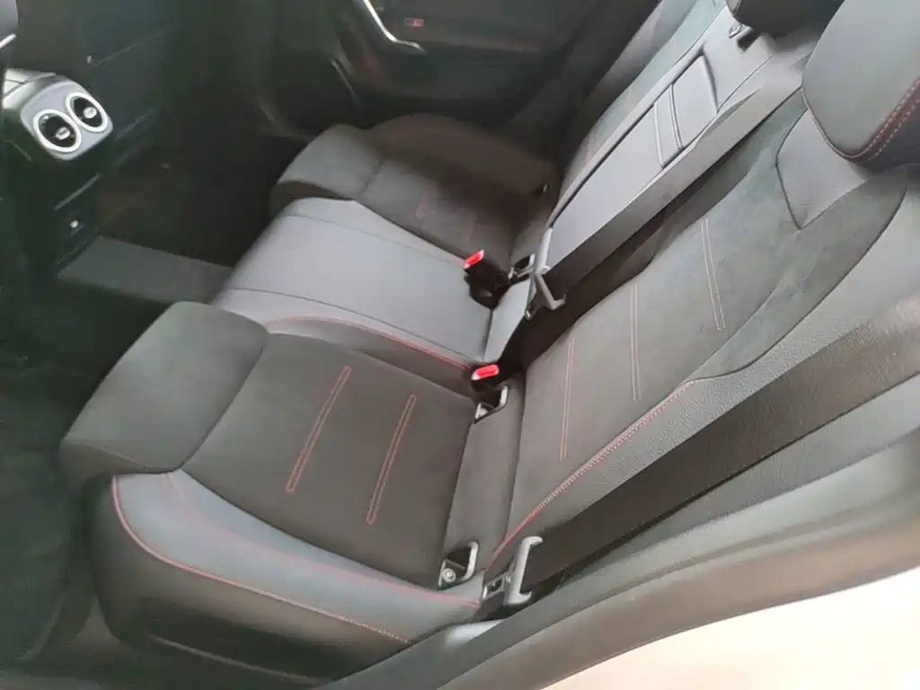 Mercedes-Benz A-Class 2024 — фото 17