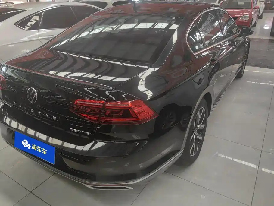 Volkswagen Magotan 2021
