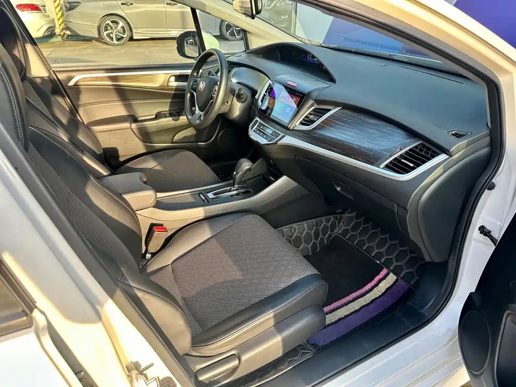 Honda Jade 2019 — фото 12