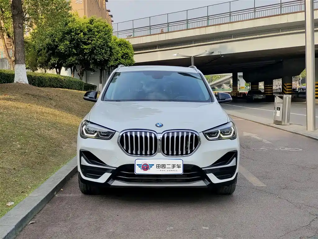 BMW X1 2020 — фото 2