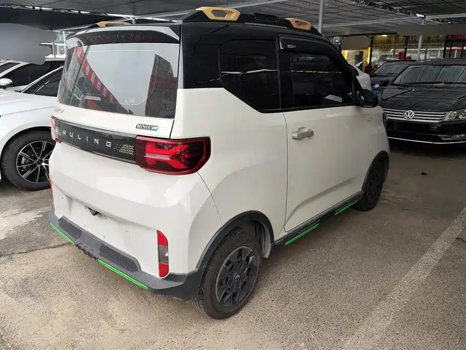 Wuling MINIEV 2022