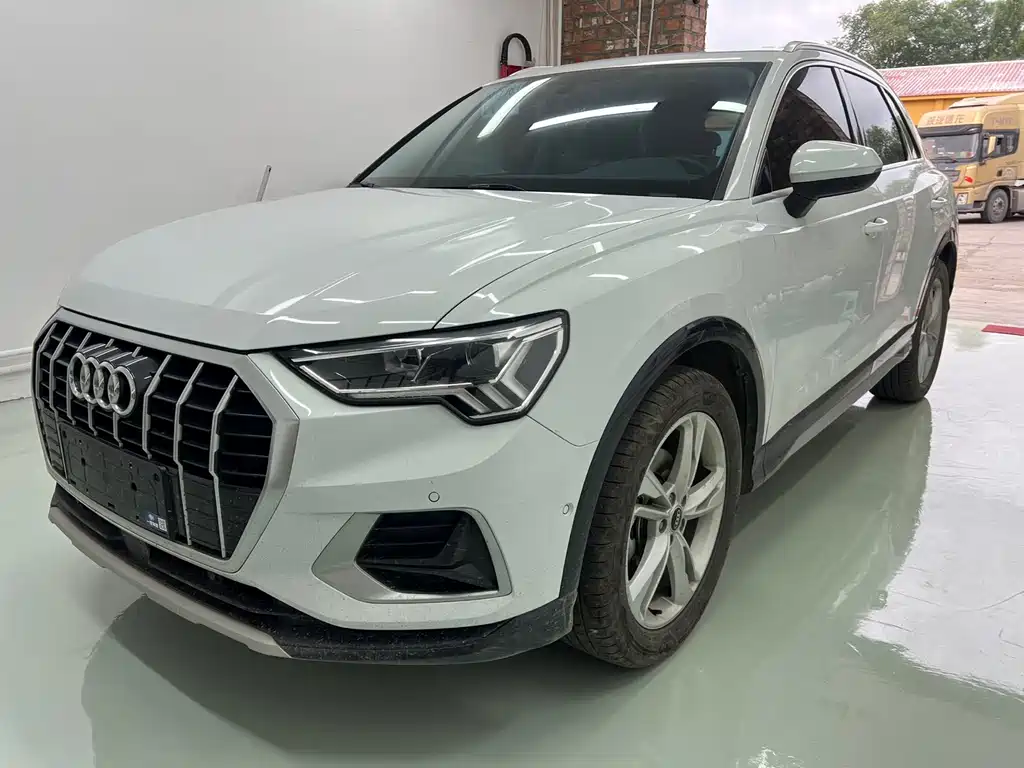 Audi Q3 2022