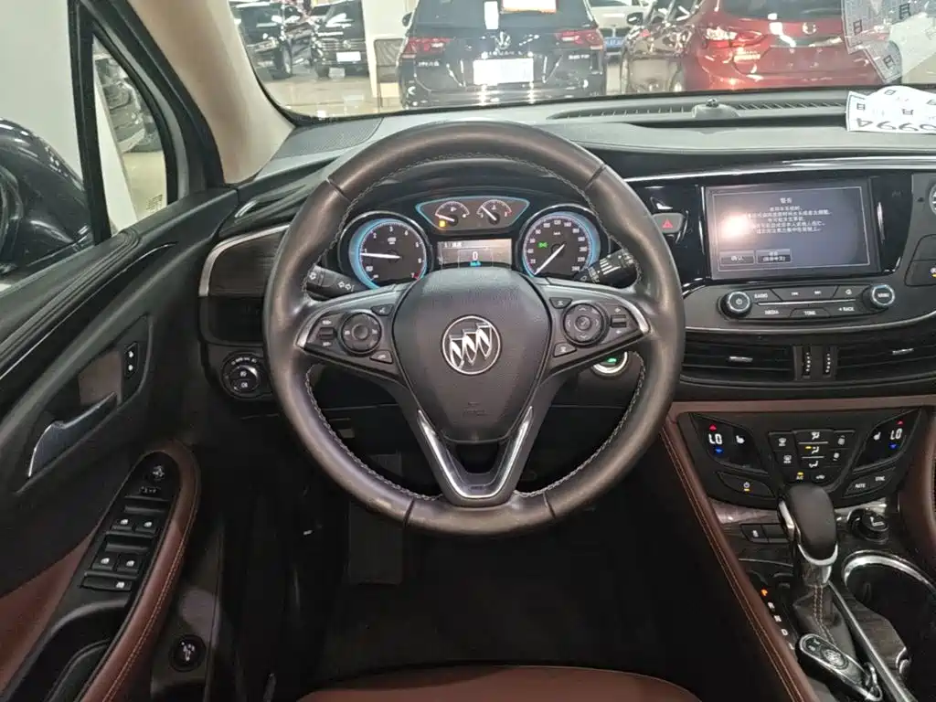 Buick Envision Plus 2016 — фото 11