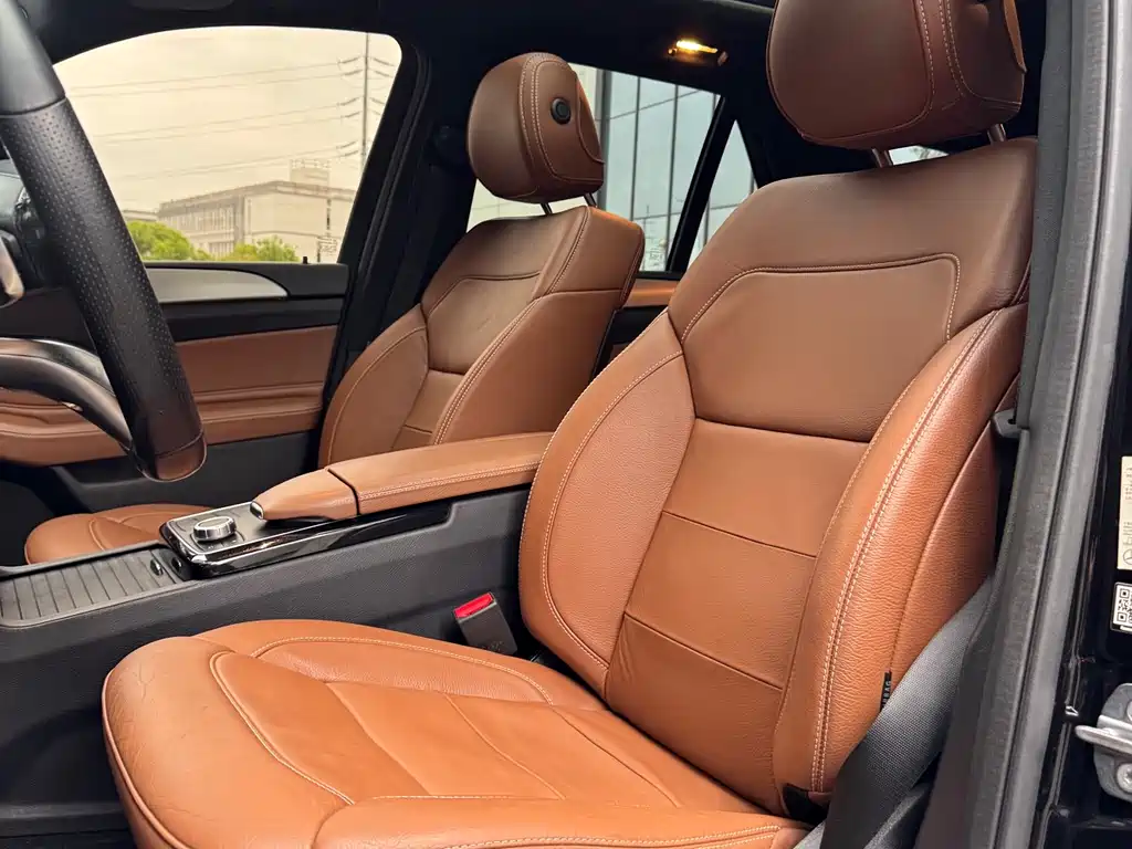 Mercedes-Benz GLE AMG 2018 — фото 14