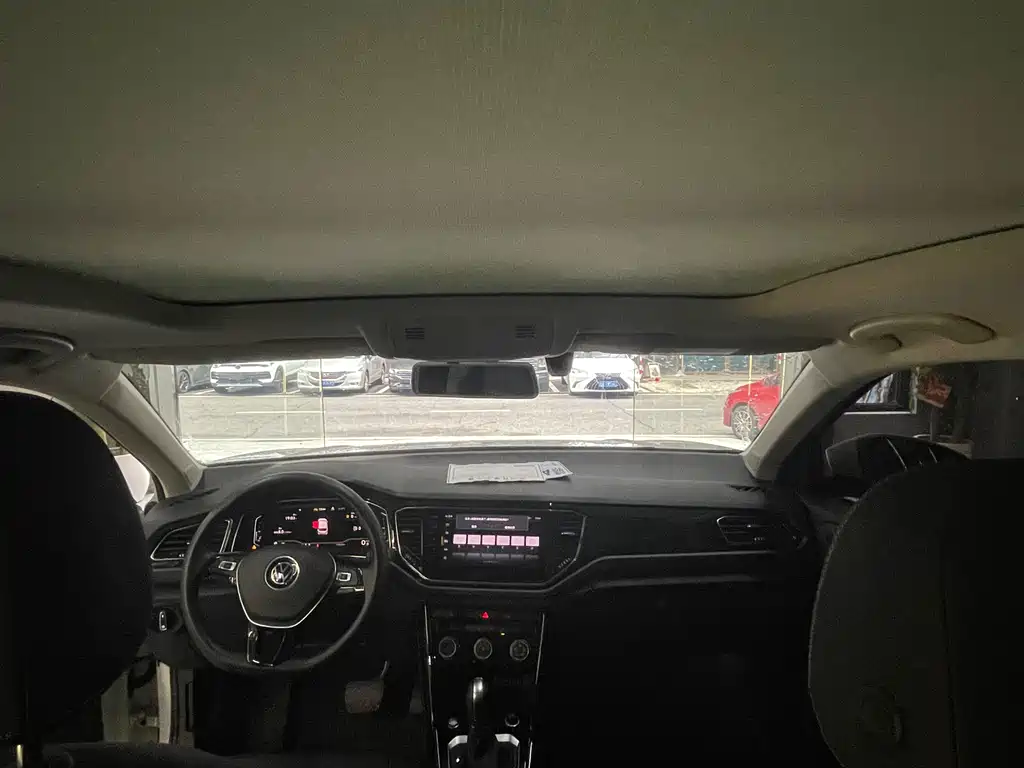 Volkswagen T-Roc 2022
