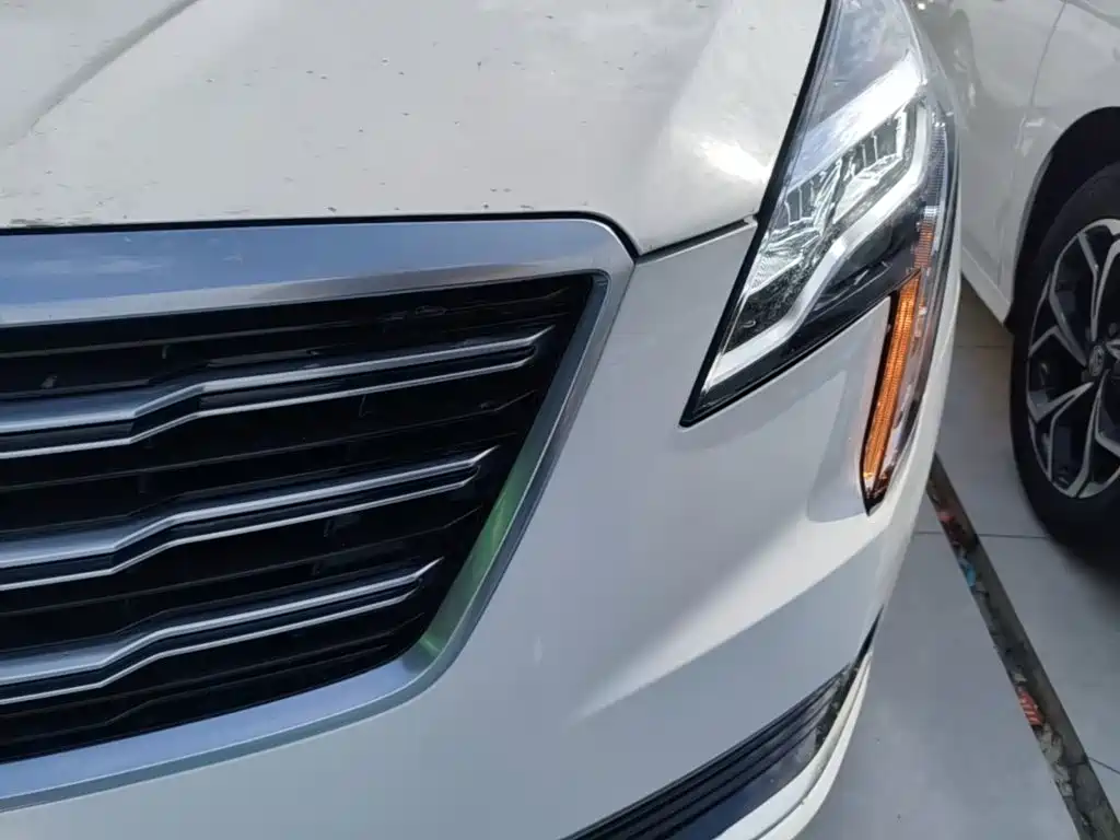 Cadillac XTS 2019 — фото 24