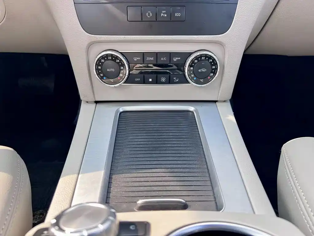 Mercedes-Benz GLK-Class 2014 — фото 14