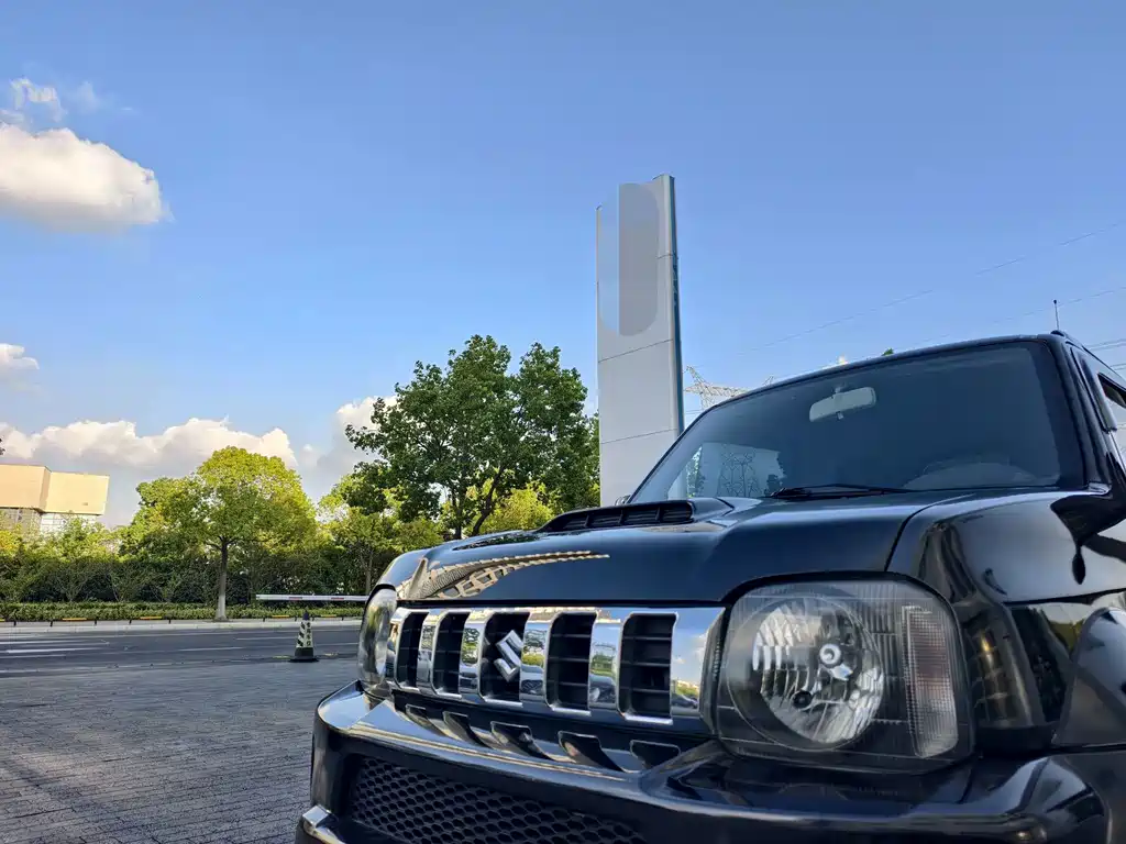 Suzuki Jimny 2013 — фото 14