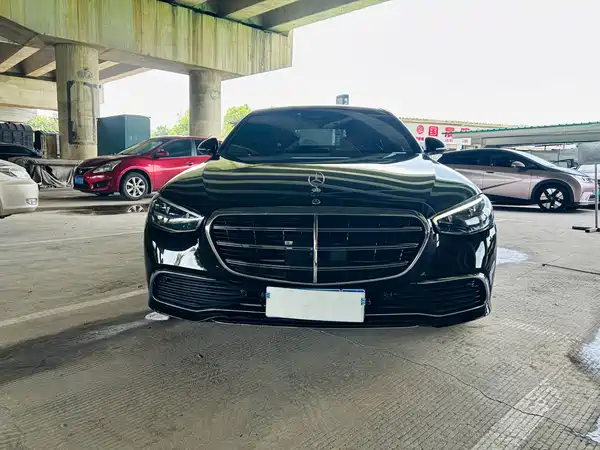 Mercedes-Benz S-Class 2023