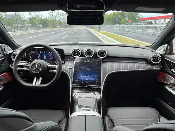 Mercedes-Benz C-Class 2026