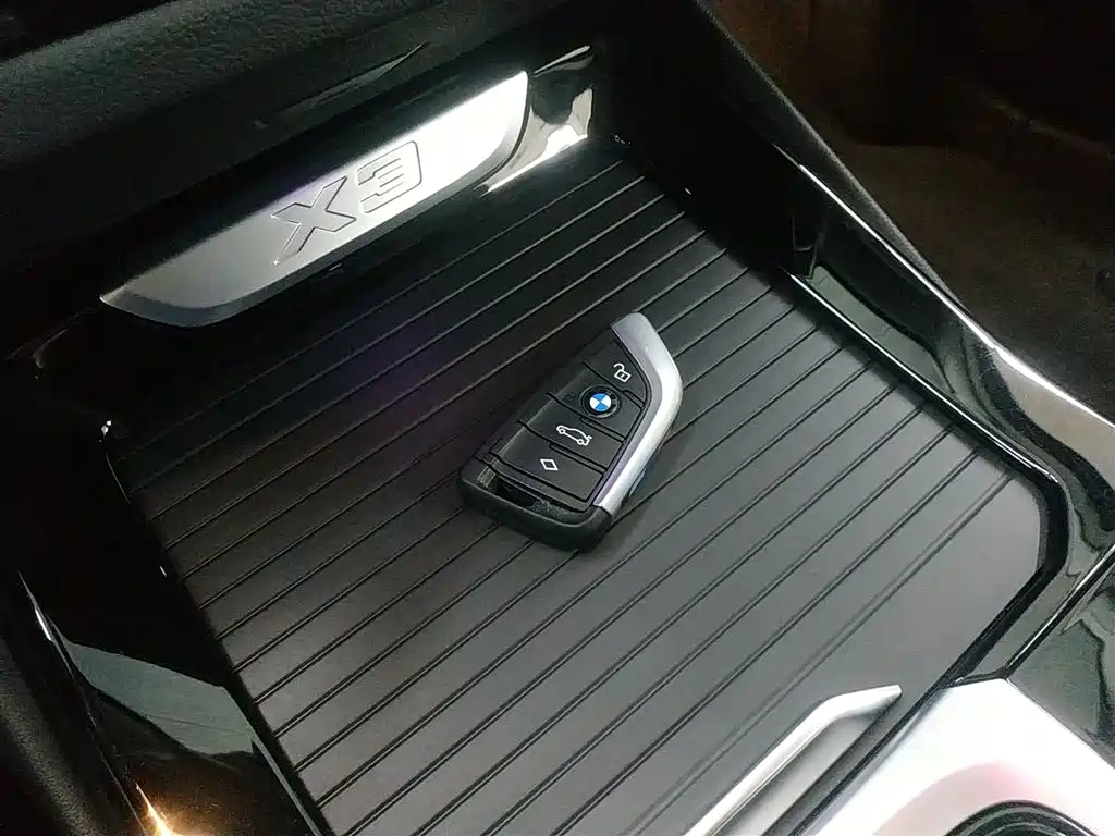 BMW X3 2021 — фото 17