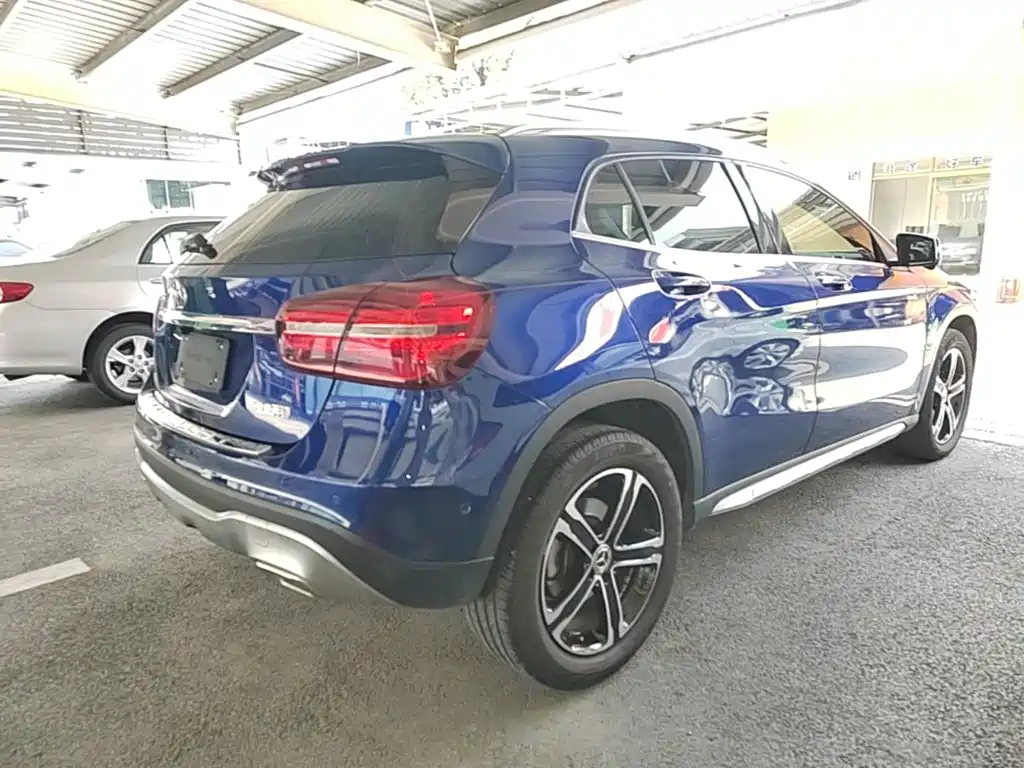 Mercedes-Benz GLA 2018 — фото 7