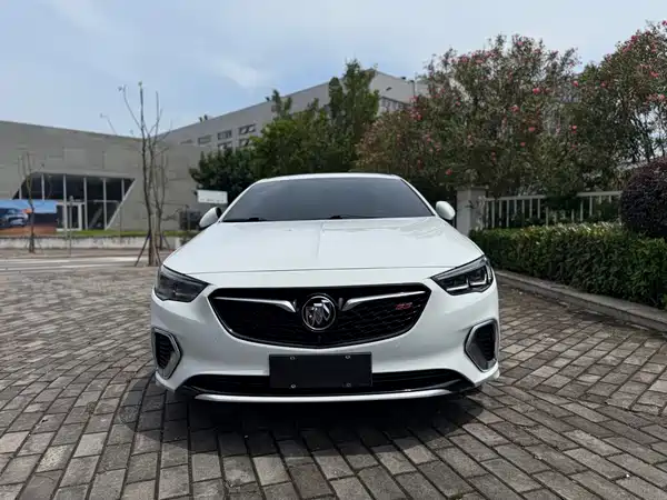Buick Regal 2018