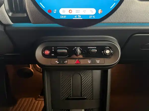 MINI MINI 2024
