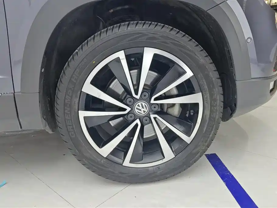 Volkswagen Tharu 2018 — фото 6