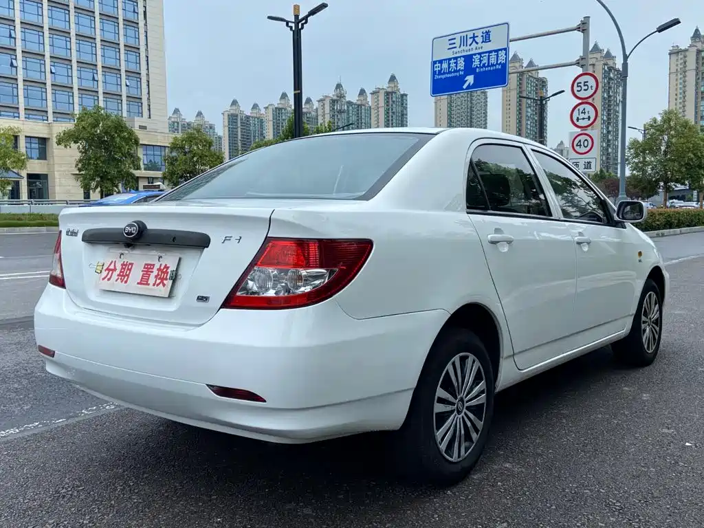 BYD F3 2017 — фото 12