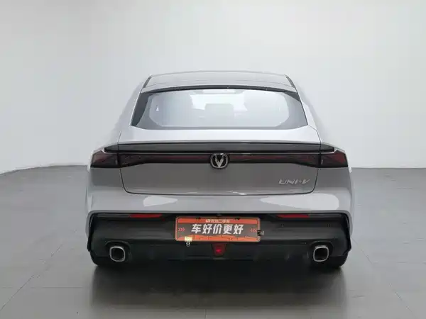 Changan UNI-V 2022