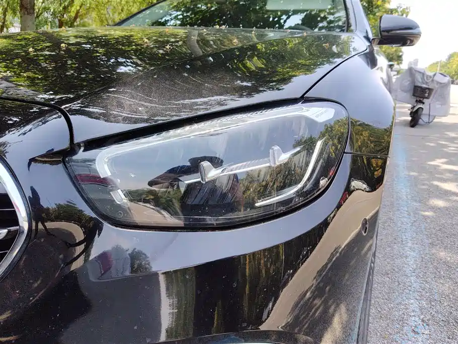 Mercedes-Benz E-Class 2022