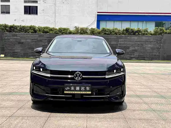 Volkswagen Magotan 2024