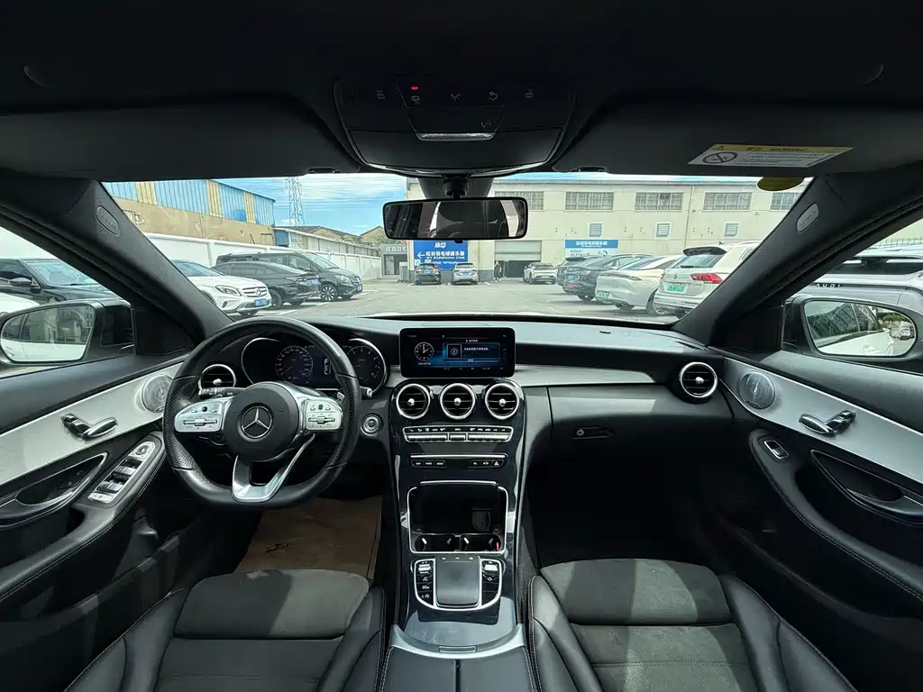 Mercedes-Benz C-Class 2021