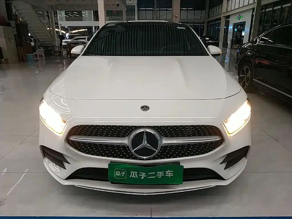 Mercedes-Benz A-Class 2023 — фото 3