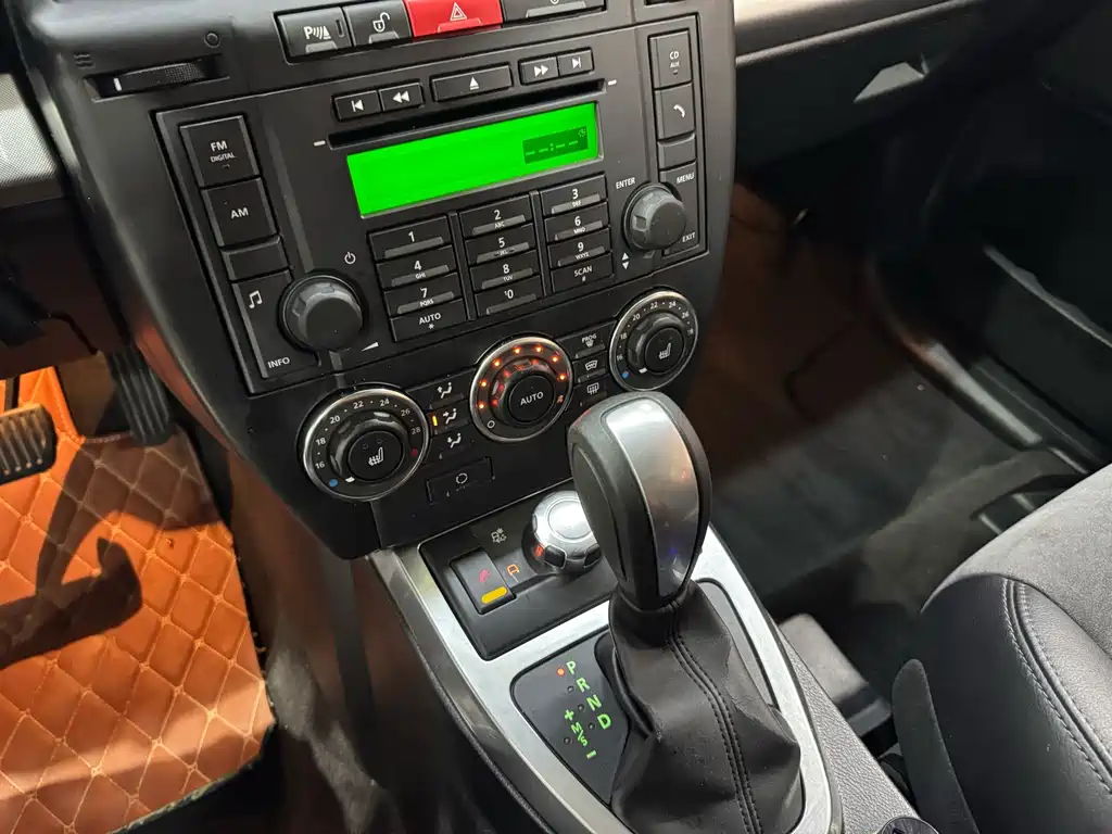 Land Rover Freelander 2 2011 — фото 12