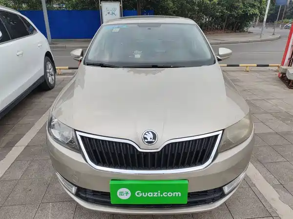 Skoda Rapid 2016